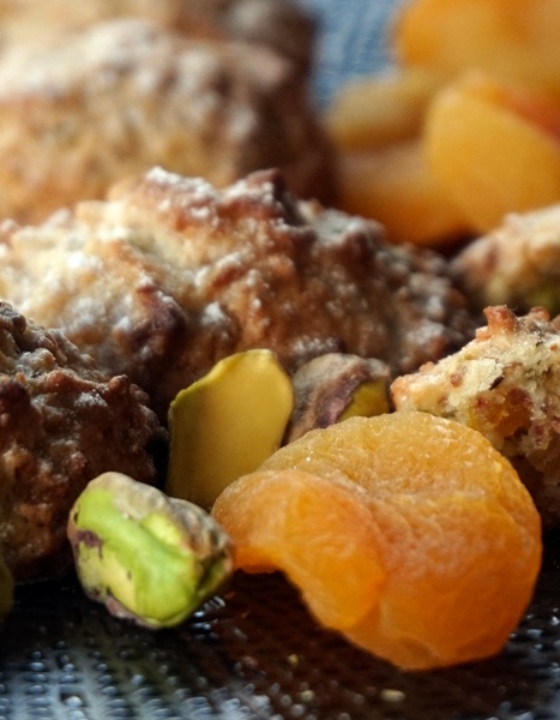 Softe Aprikosen-Pistazien-Kekse